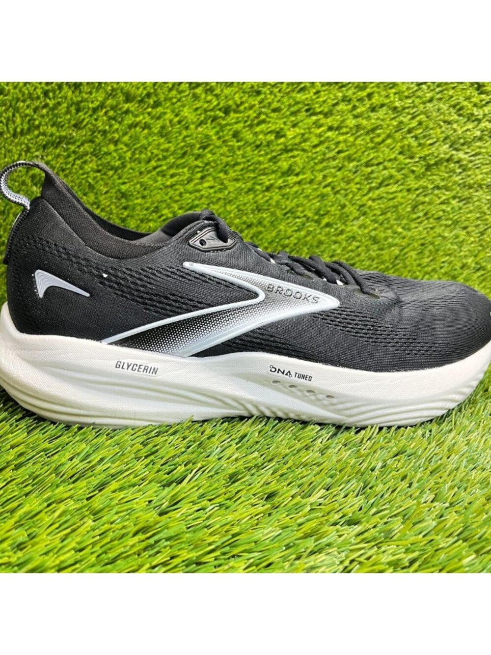 Brooks Glycerin 21 Mens Size 12.5EE Black White Athletic Running Shoes Sneakers